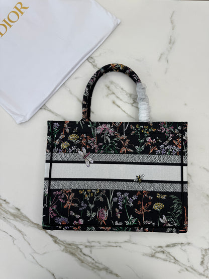 DIOR Book Tote Herbarium Black Medium
