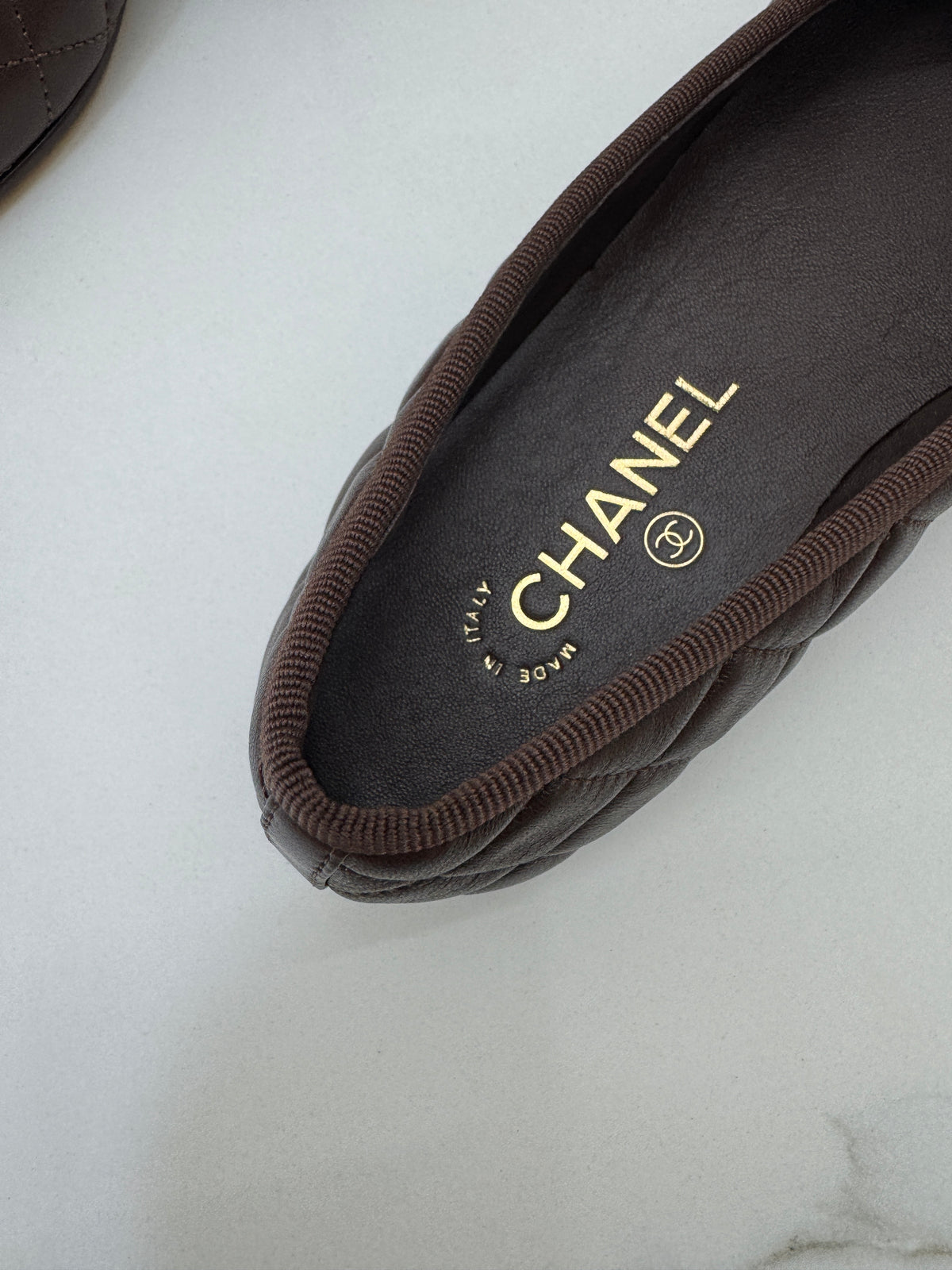 CHANEL 26A 菱格芭蕾舞鞋 巧克力色