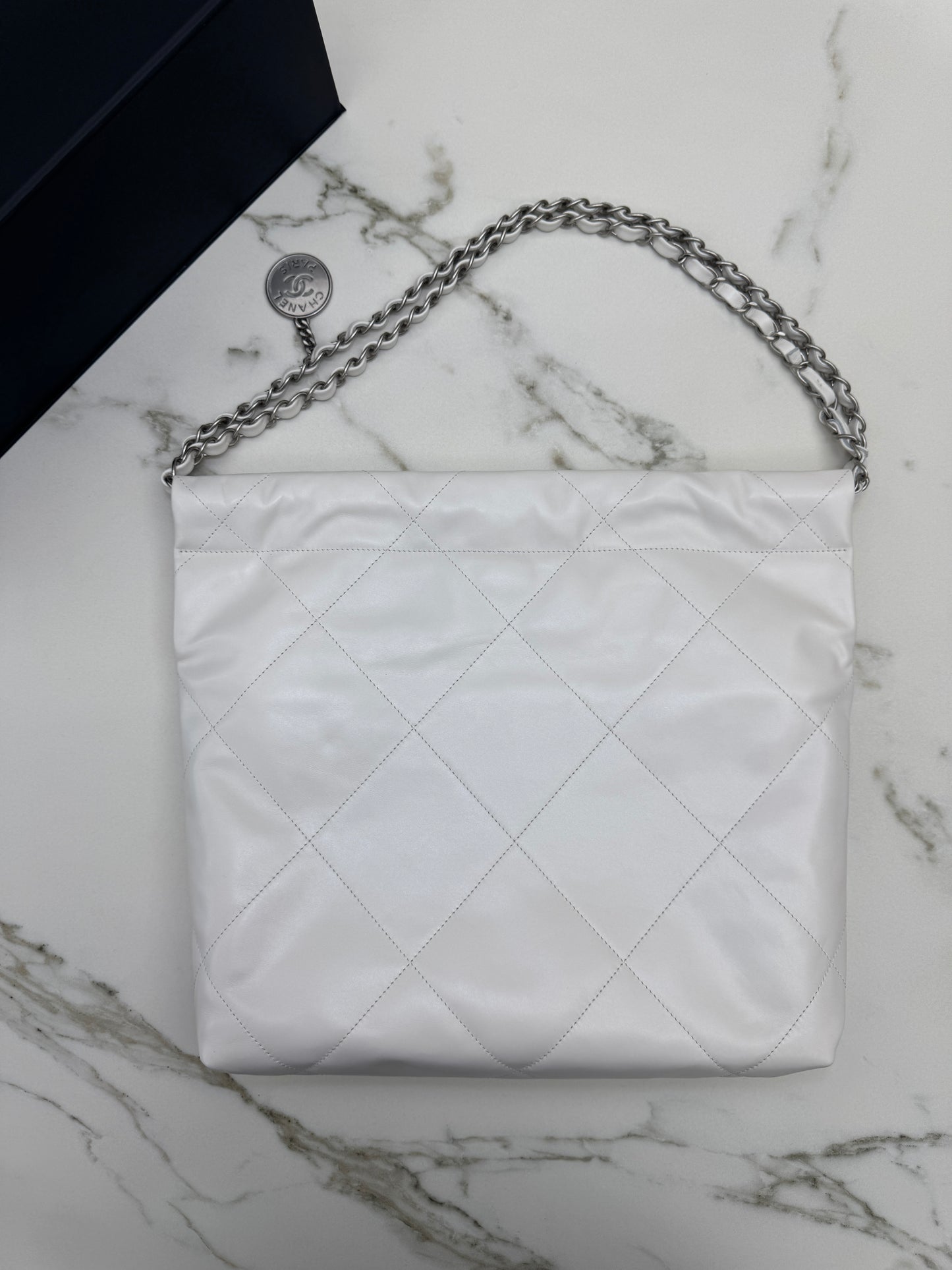 CHANEL 22Bag Small 白銀