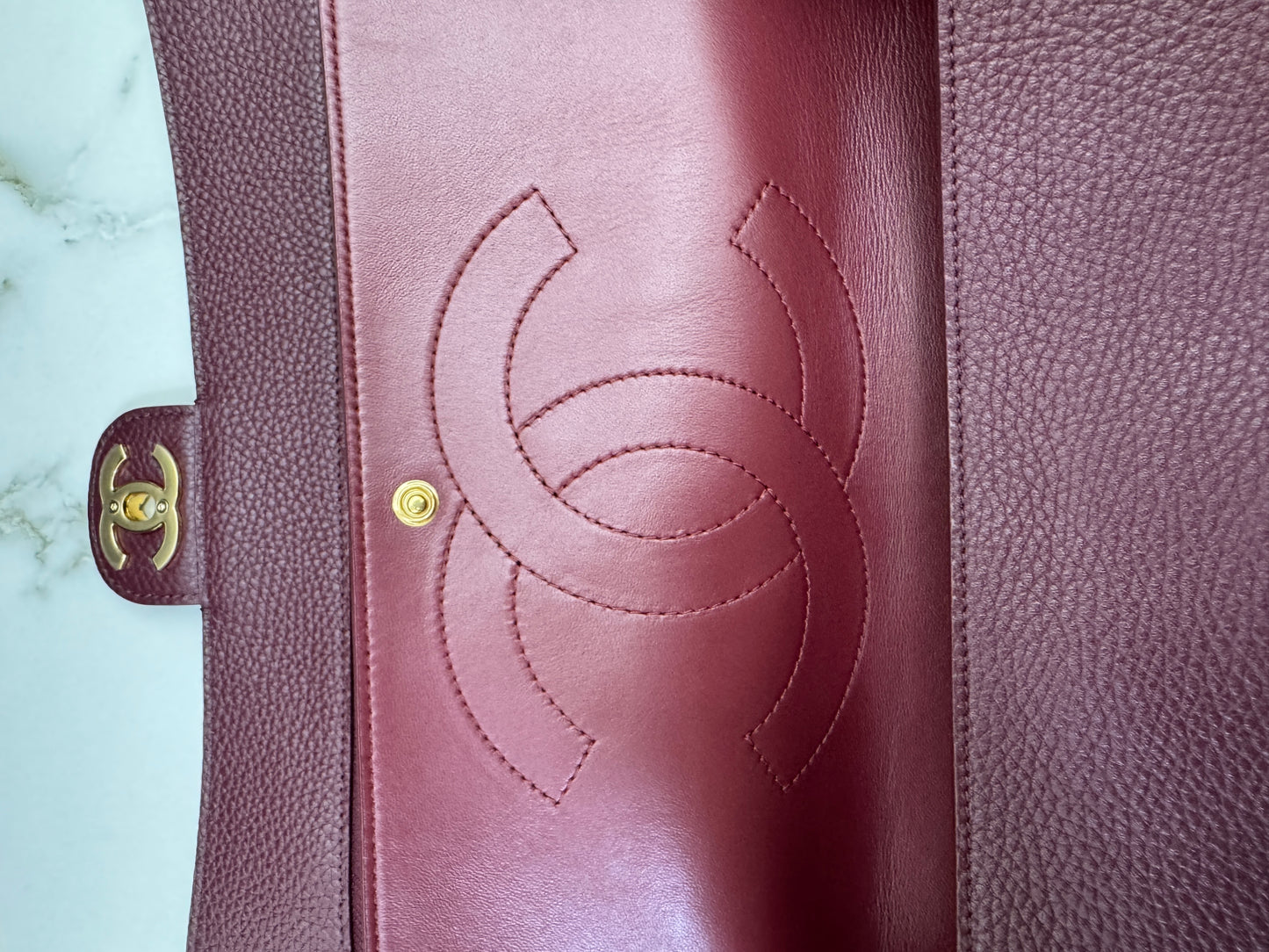 CHANEL 26S Maxi Flap Bag Small 酒紅色金扣 Burgundy GHW