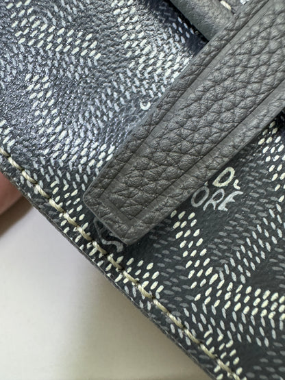 GOYARD Belvedere 郵差包 灰色 PM