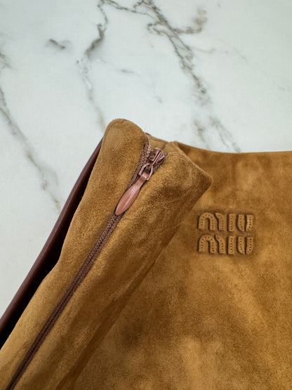 MIU MIU 麂皮拼皮邊短裙