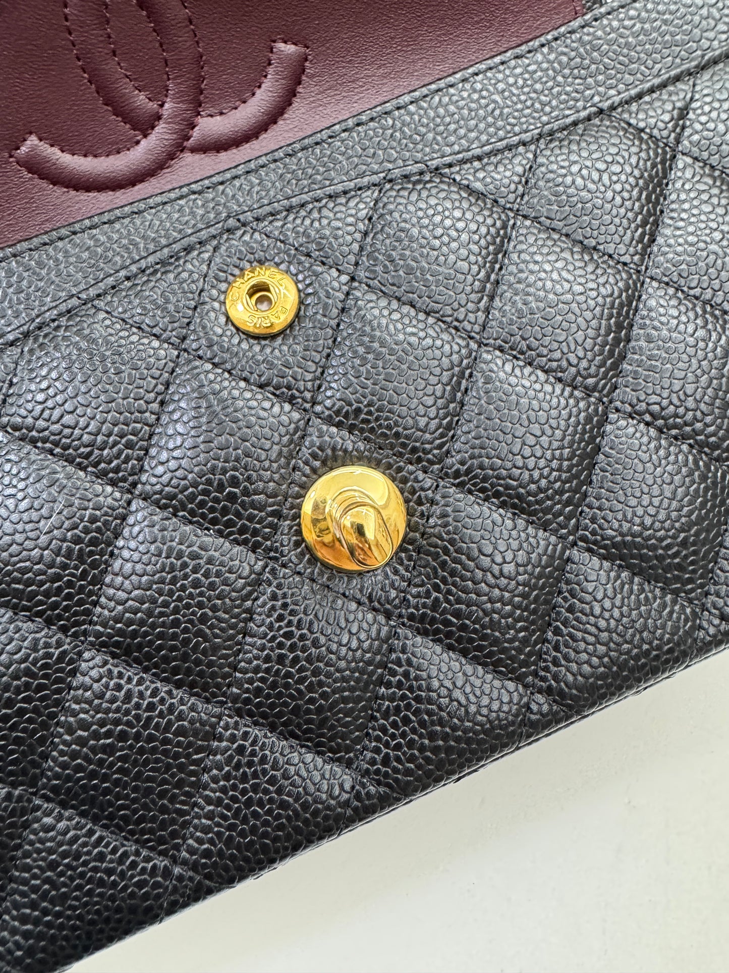 CHANEL CF23 黑金牛 CF Small