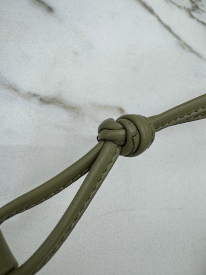 BV Dust Bag Medium 洞石綠 Travertine