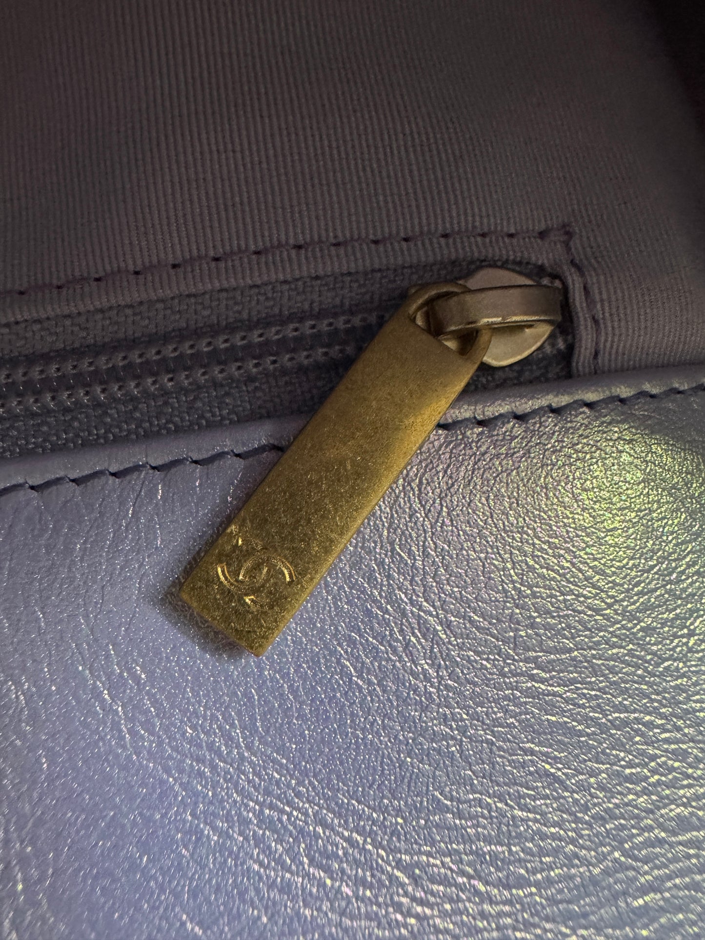 CHANEL 19 Bag Small 22P幻彩紫 小號