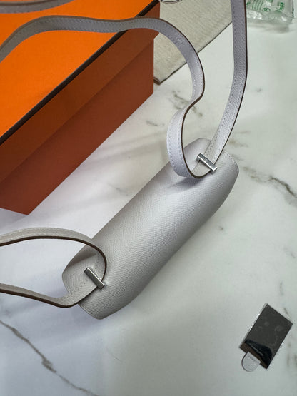 HERMES Mini Constance 奶灰色銀扣 Epsom M4 Gris Pale PHW