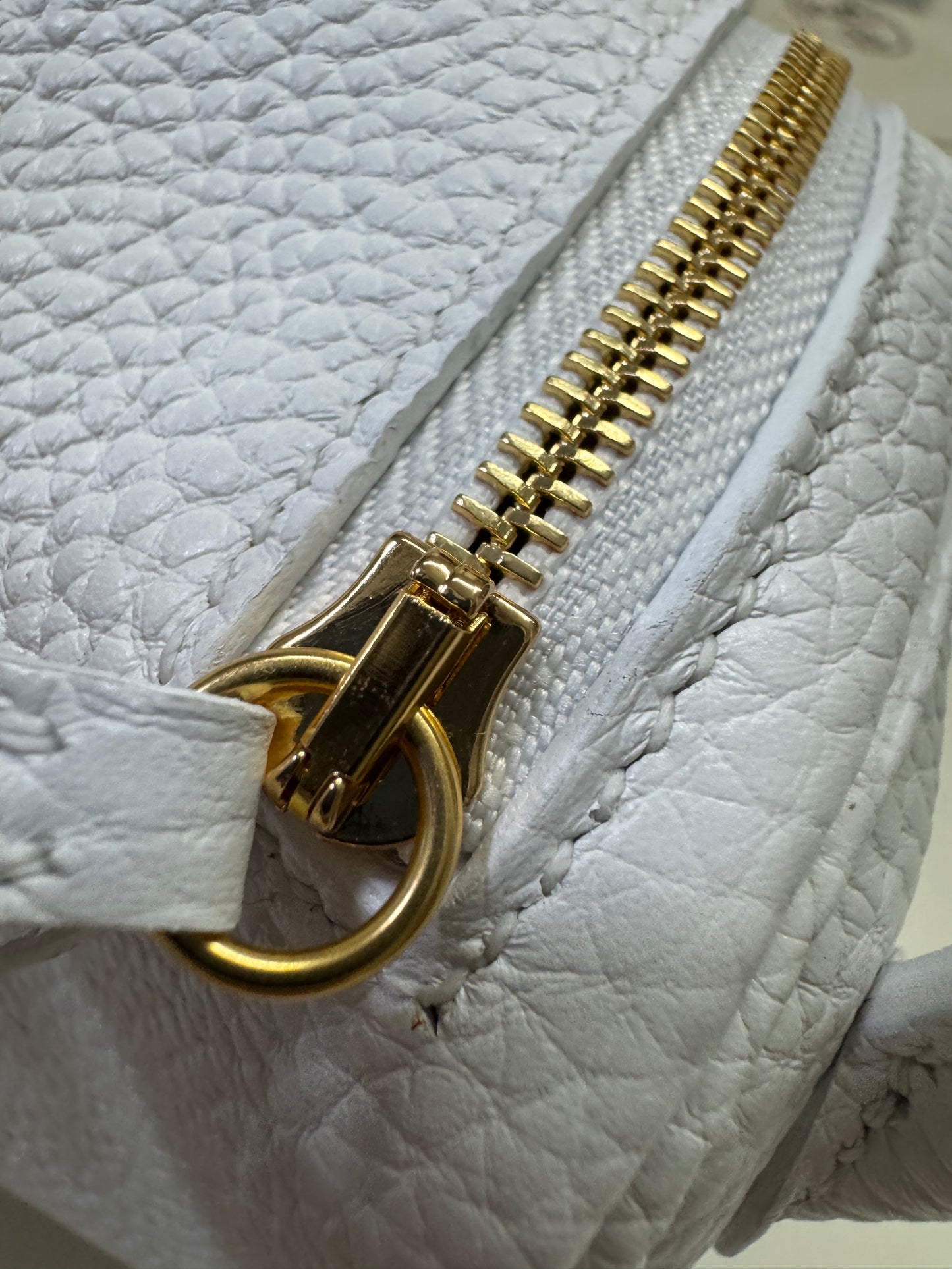 HERMES Mini Lindy II 純白色TC 金扣 GHW