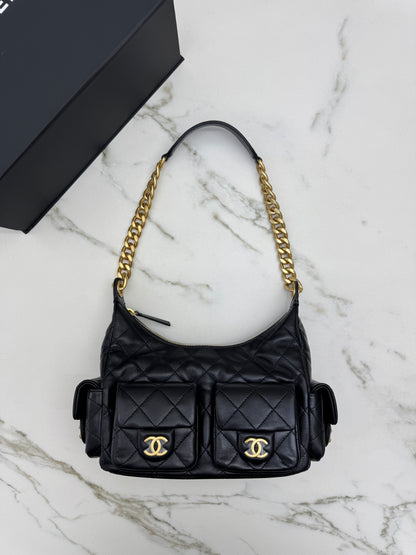 CHANEL 25C 多口袋Hobo 黑色
