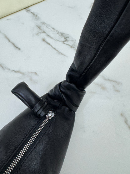 LEMAIRE Croissant Medium 牛角包羊皮 Lambskin