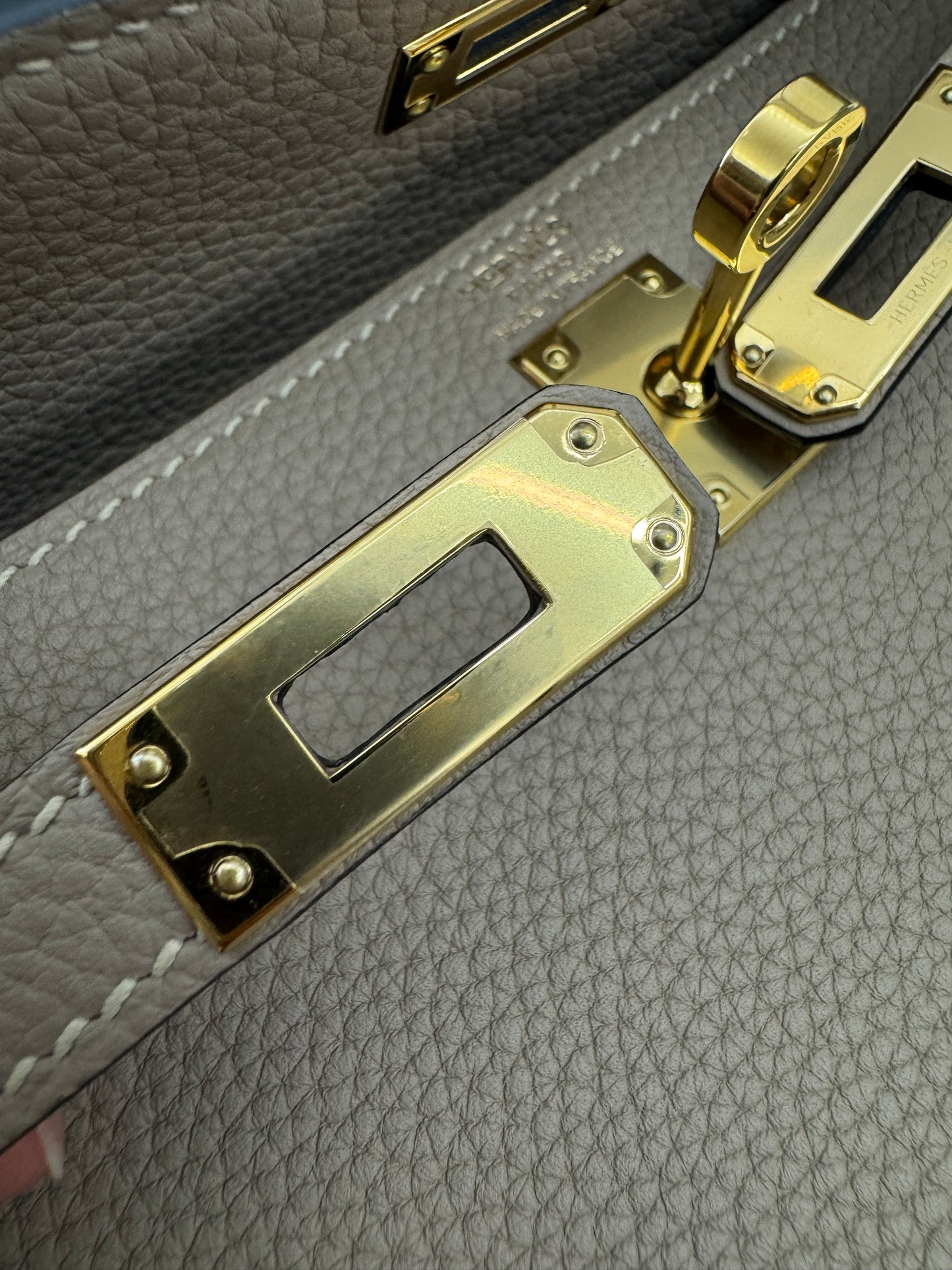 HERMES Kelly 25 斑鳩灰金扣 內縫 Togo 81 Gris Tourterelle GHW