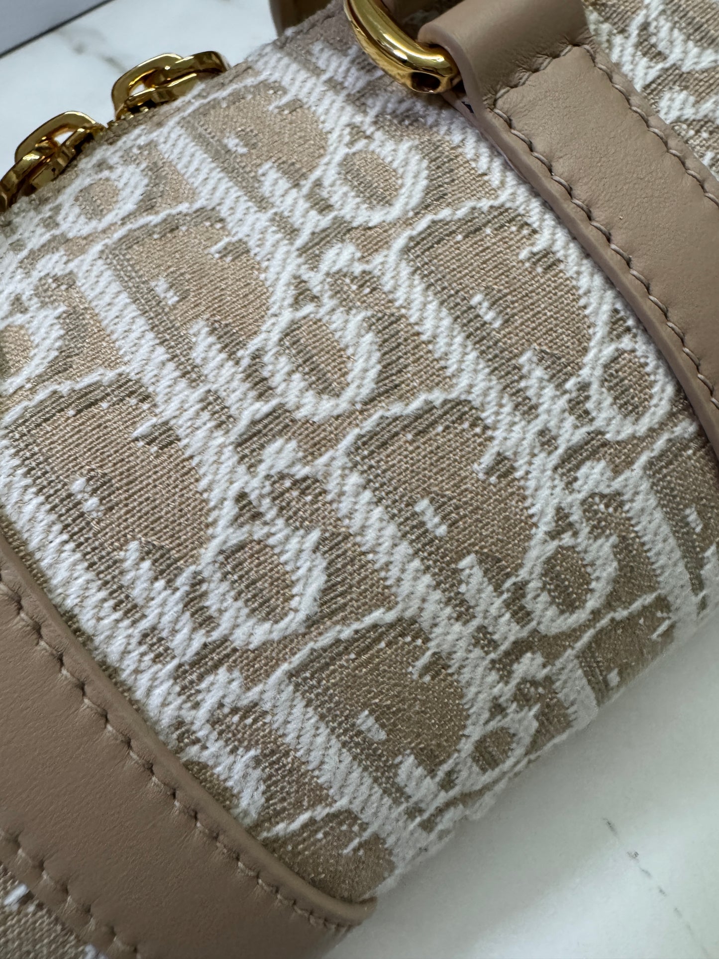 DIOR Groove Mini 奶茶色老花