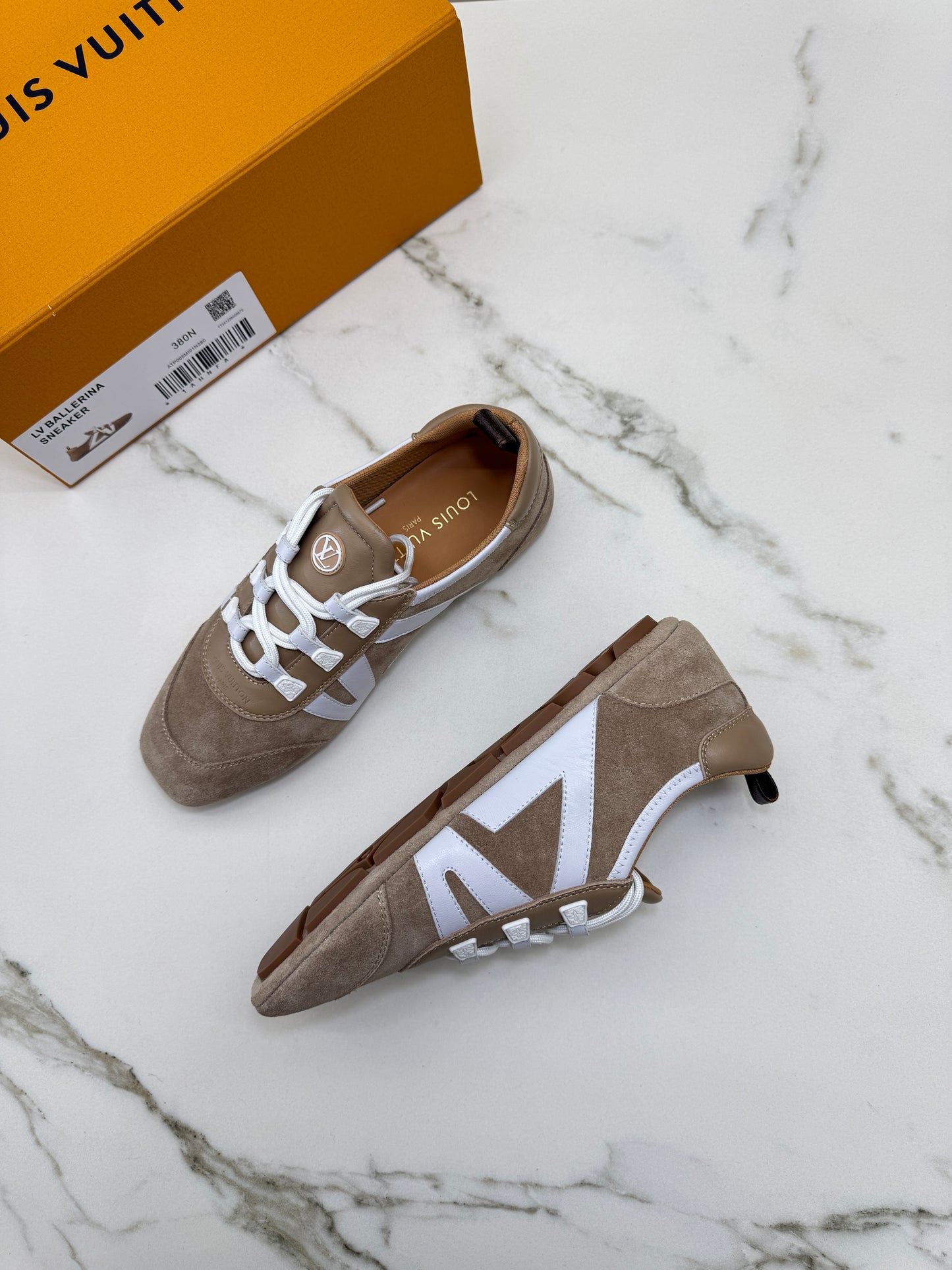 LV Sneakerina 卡其色