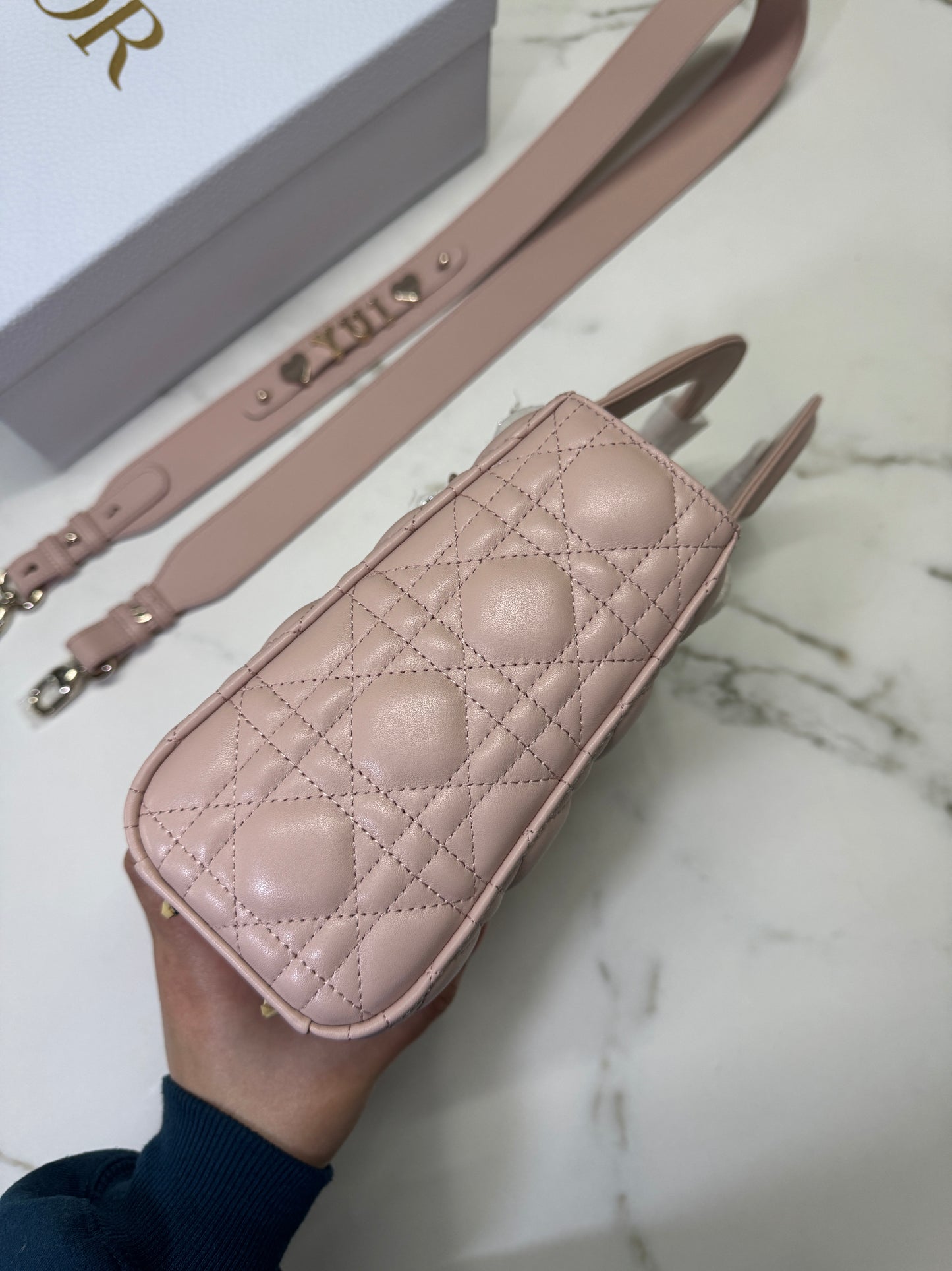 DIOR Lady Dior Small 胭脂粉