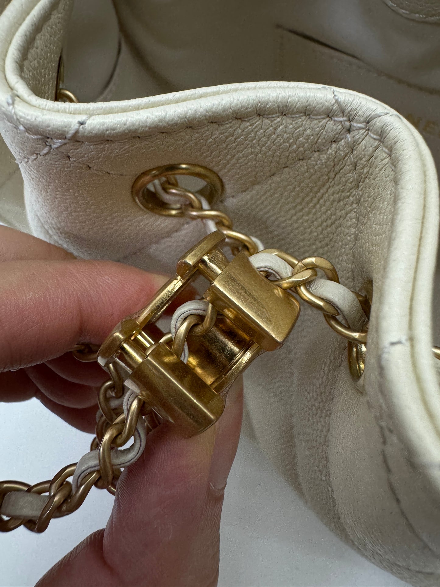 CHANEL Mini 25Bag 米色