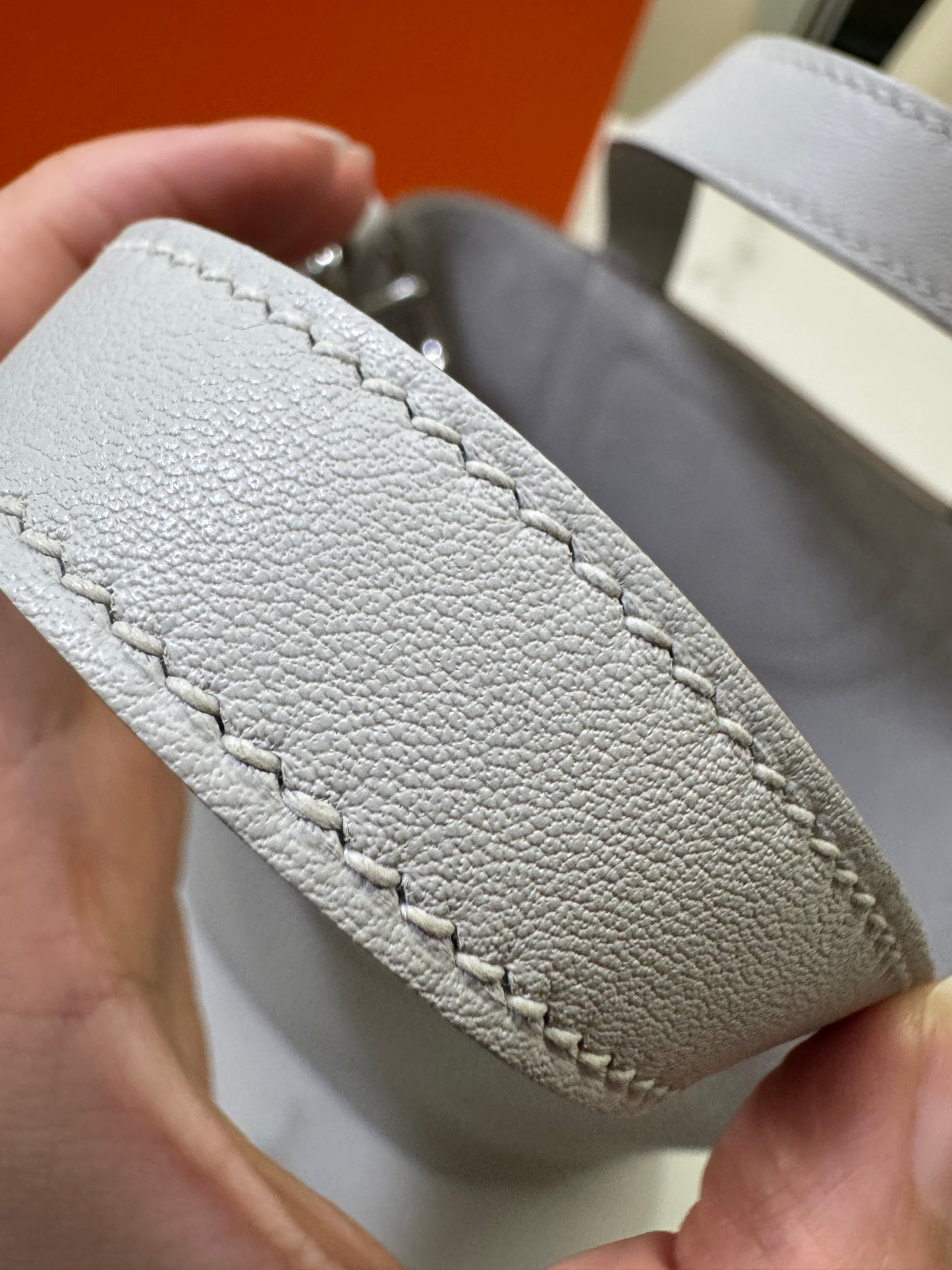 HERMES In The Loop 豬鼻菜籃子 M4奶灰色銀扣 Gris Pale PHW