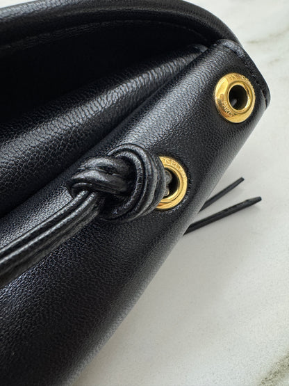 CELINE Soft Triomphe Half Moon 黑色