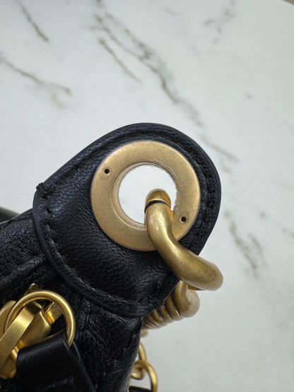 CHANEL 25C 多口袋Hobo 黑色