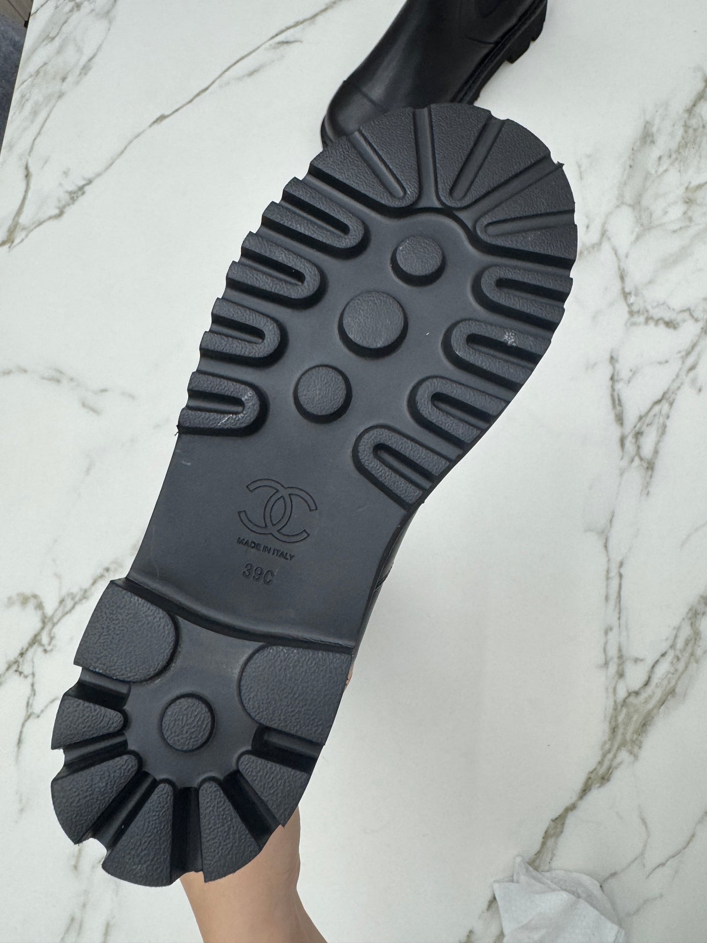 CHANEL 24B 切爾西長靴