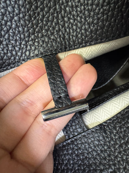 THE ROW Marguax 12 黑銀荔枝紋