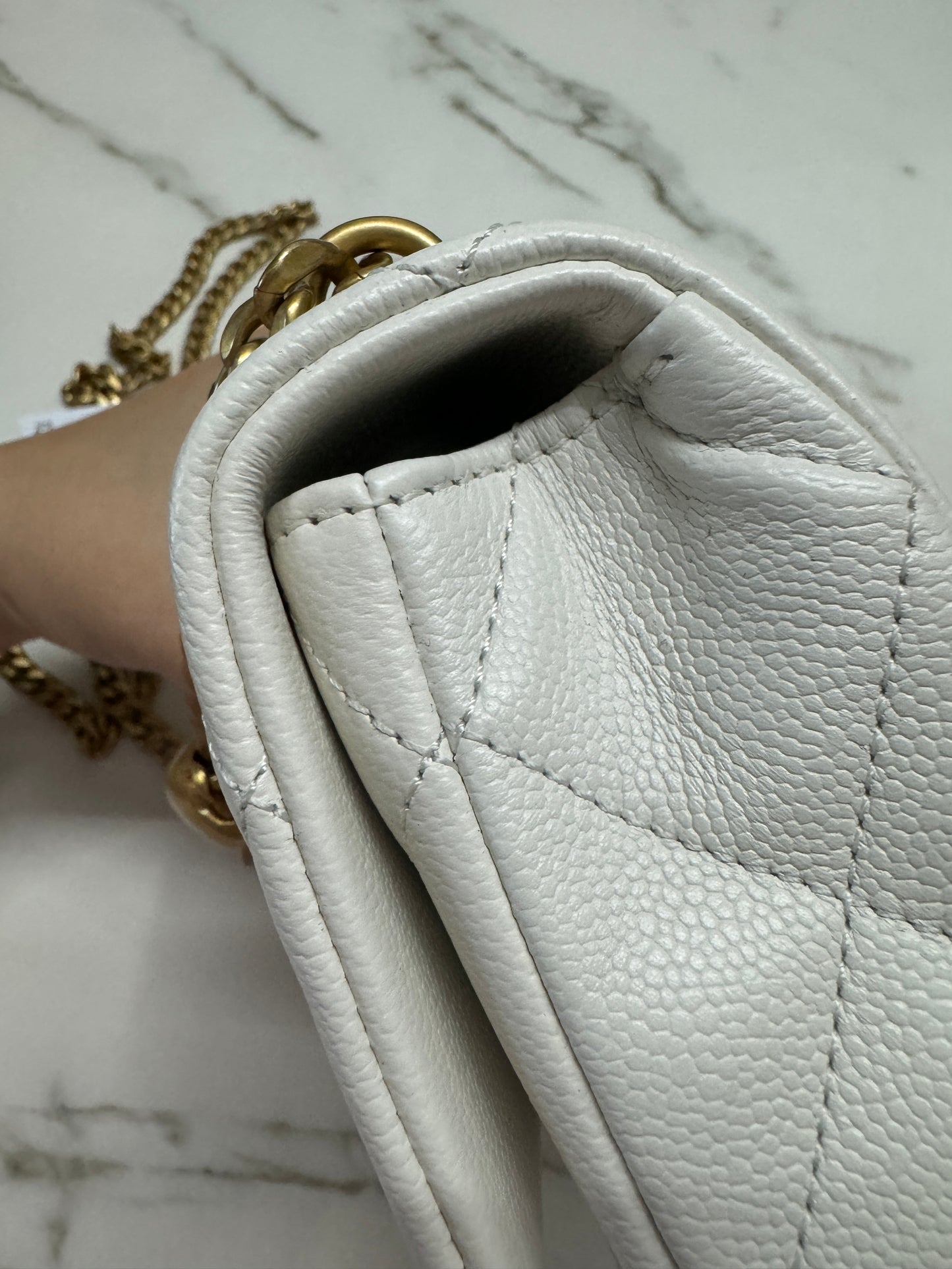 CHANEL 24P 愛心金球 白色 20cm 中號