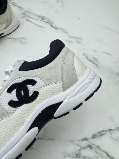 CHANEL 熊貓運動鞋