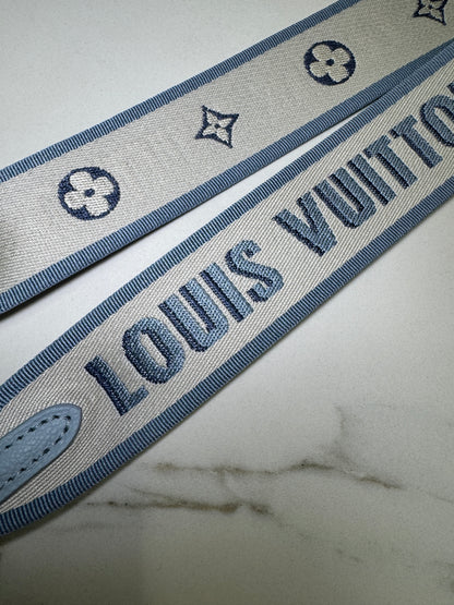 LV Diane 全皮粉藍 Baby Blue