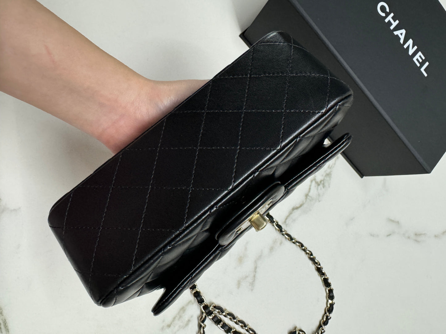 CHANEL CF20 羊皮 黑色淡金扣