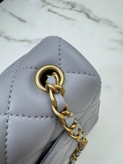 CHANEL Mini CF20 金球 淺灰色