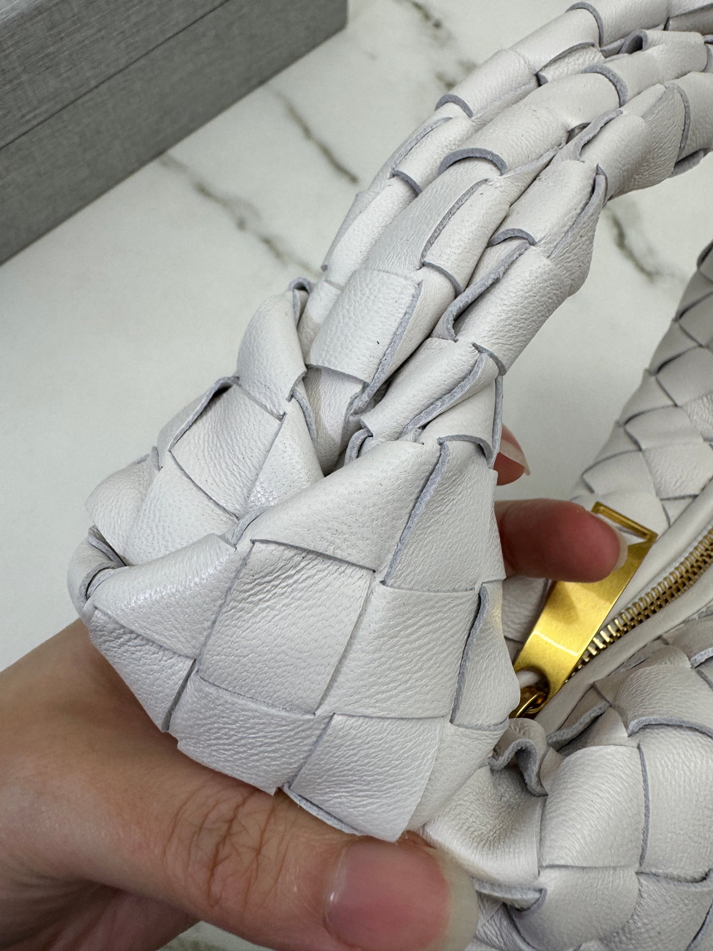 BV Mini Jodie 白色