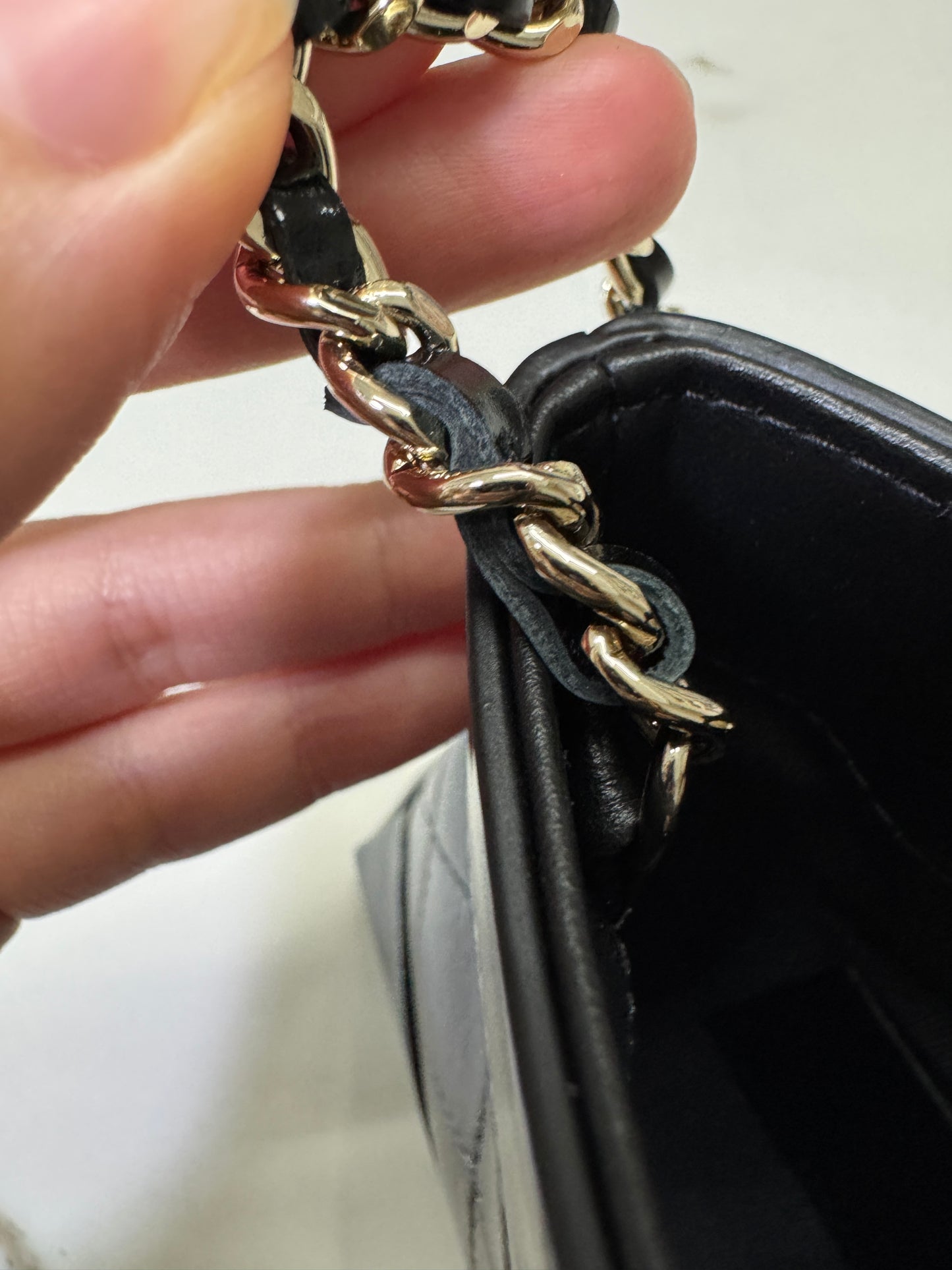 CHANEL 31Bag Nano 油臘牛皮