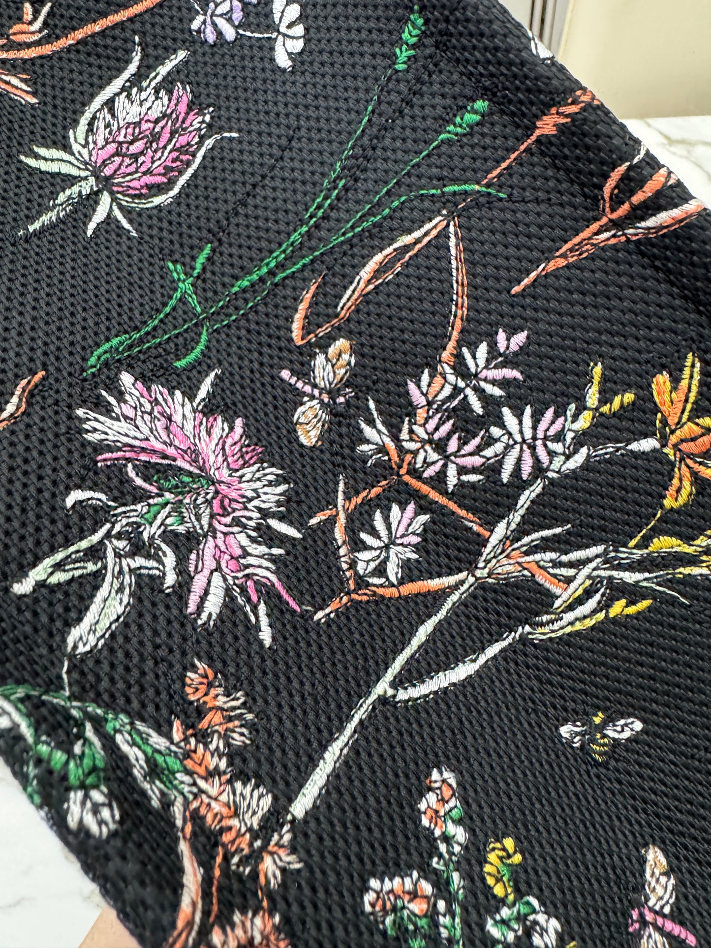 DIOR Book Tote Herbarium Black Medium