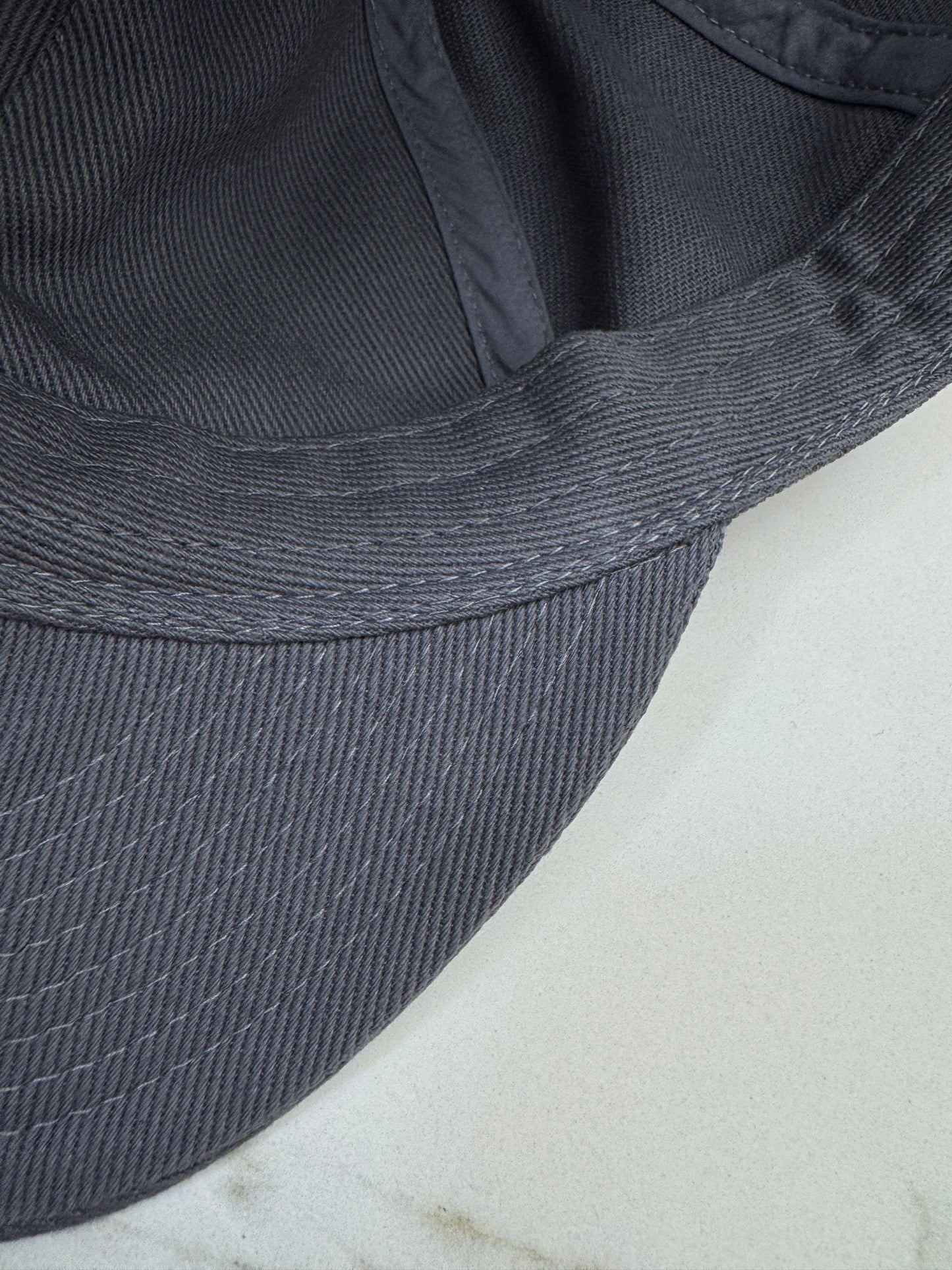 MIU MIU 深灰色 索繩鴨舌帽