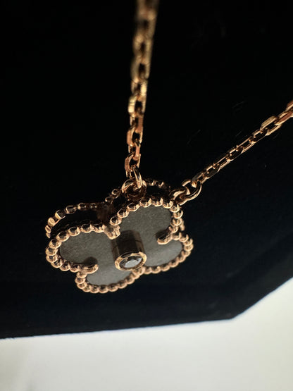 VCA 銀耀石玫瑰金項鏈［2023聖誕款］