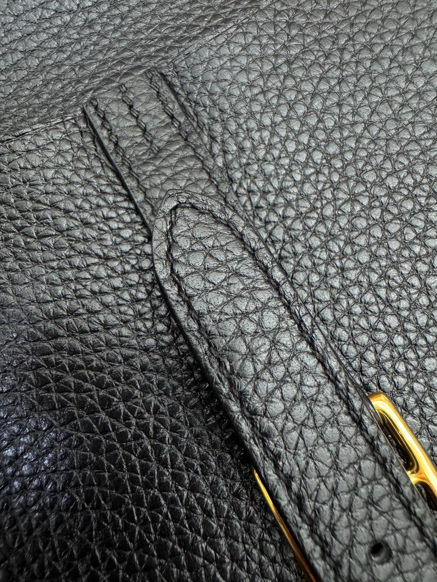 HERMES Halzan 25 黑金 Noir TC GHW