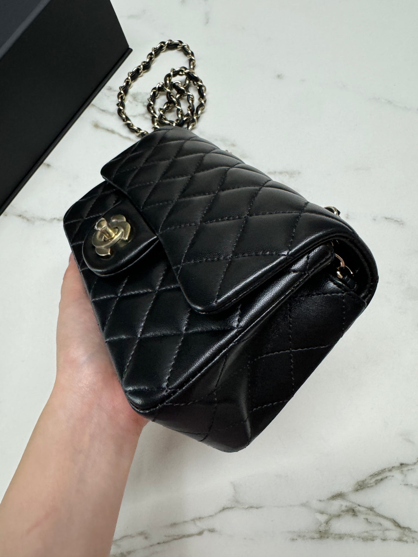 CHANEL CF20 羊皮 黑色淡金扣