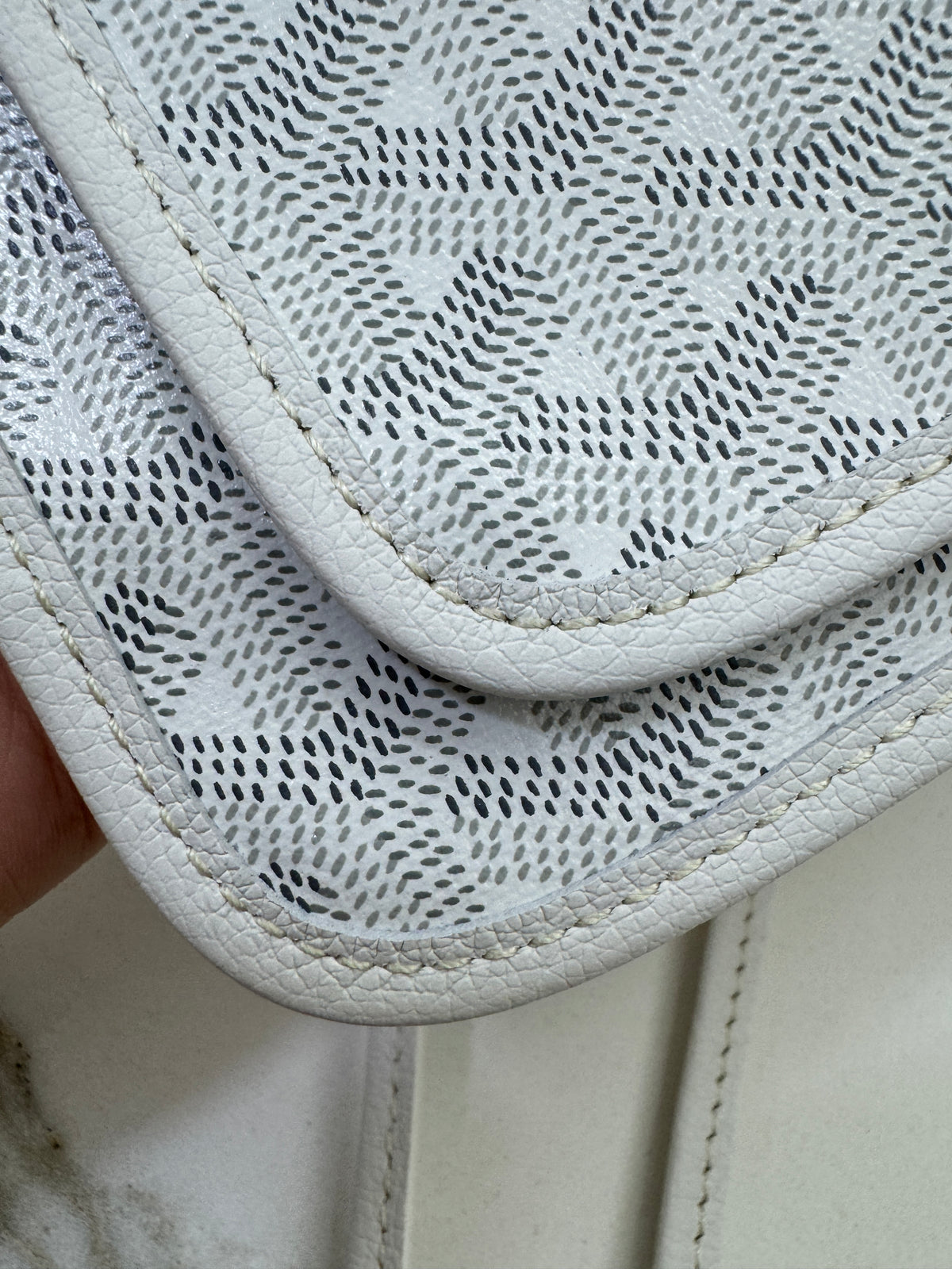 GOYARD Plumet 白色