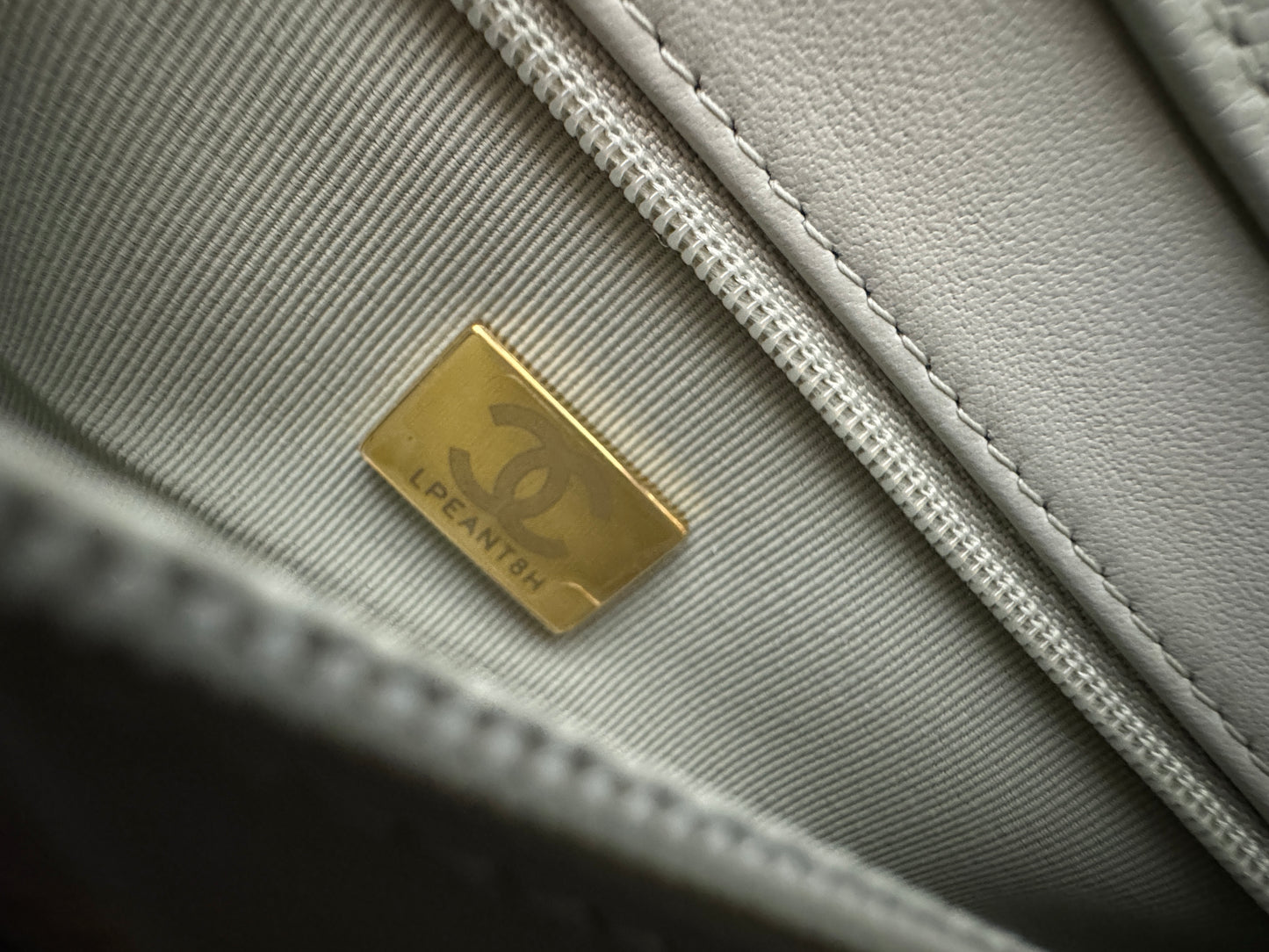 CHANEL Preppy Coco 灰綠色 Small