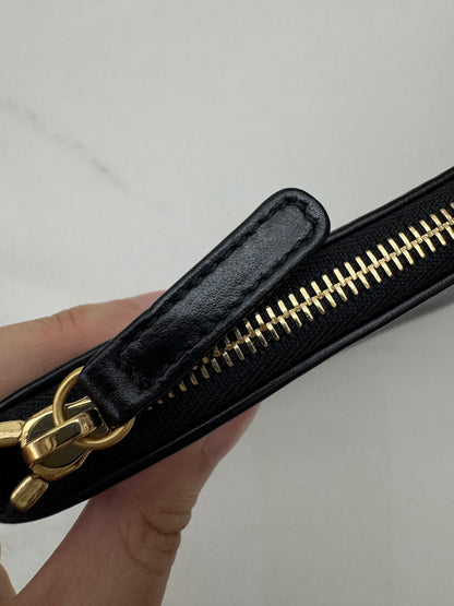 CHANEL 22Bag Medium 黑金