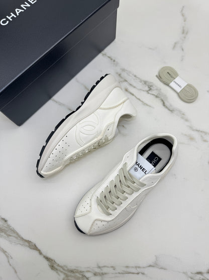 CHANEL 25C 全皮超軟運動鞋