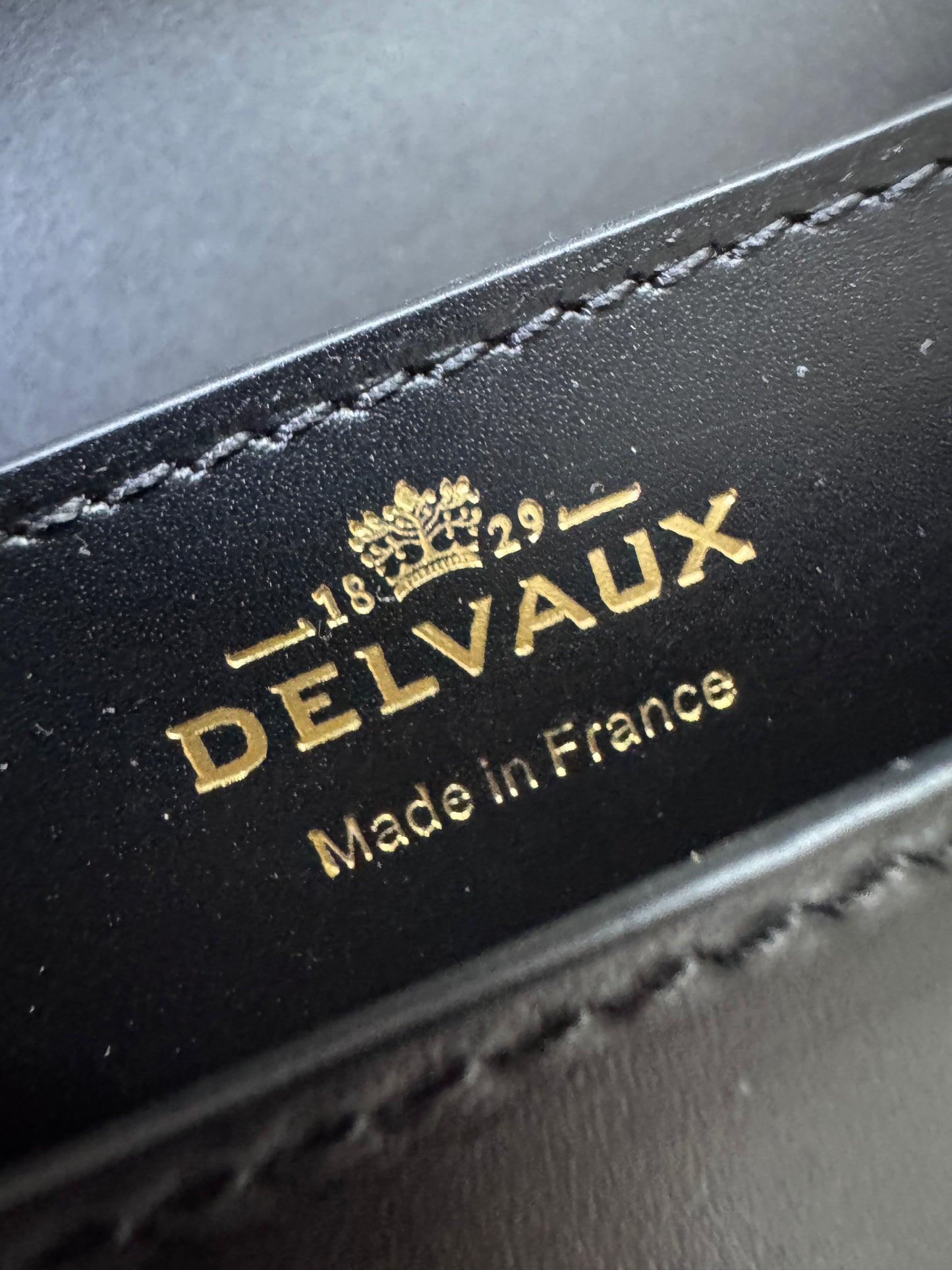 DELVAUX Lingot Shinny Calfskin