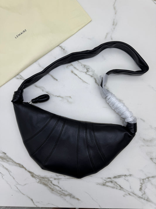 LEMAIRE Croissant Medium 牛角包羊皮 Lambskin