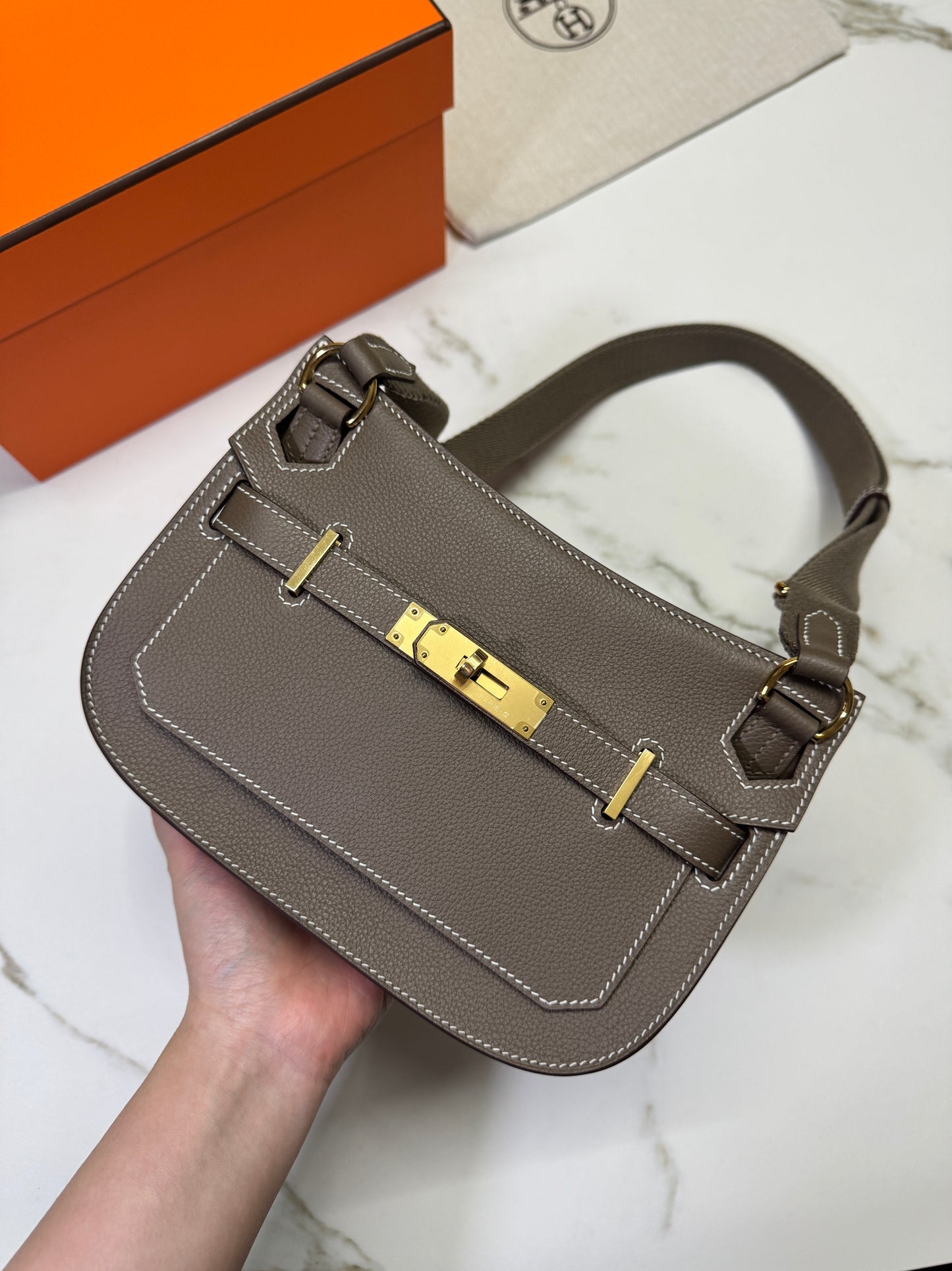 HERMES Jypsiere Mini 大象灰 金扣 evercolor 18 etoupe GHW