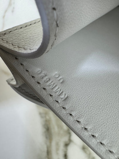 HERMES Mini Constance 新白色 銀扣 Evercolor 0U New White PHW