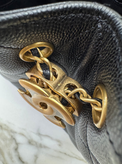 CHANEL Mini 25 Bag 黑色荔枝皮 金扣 Caviar Calfskin GHW
