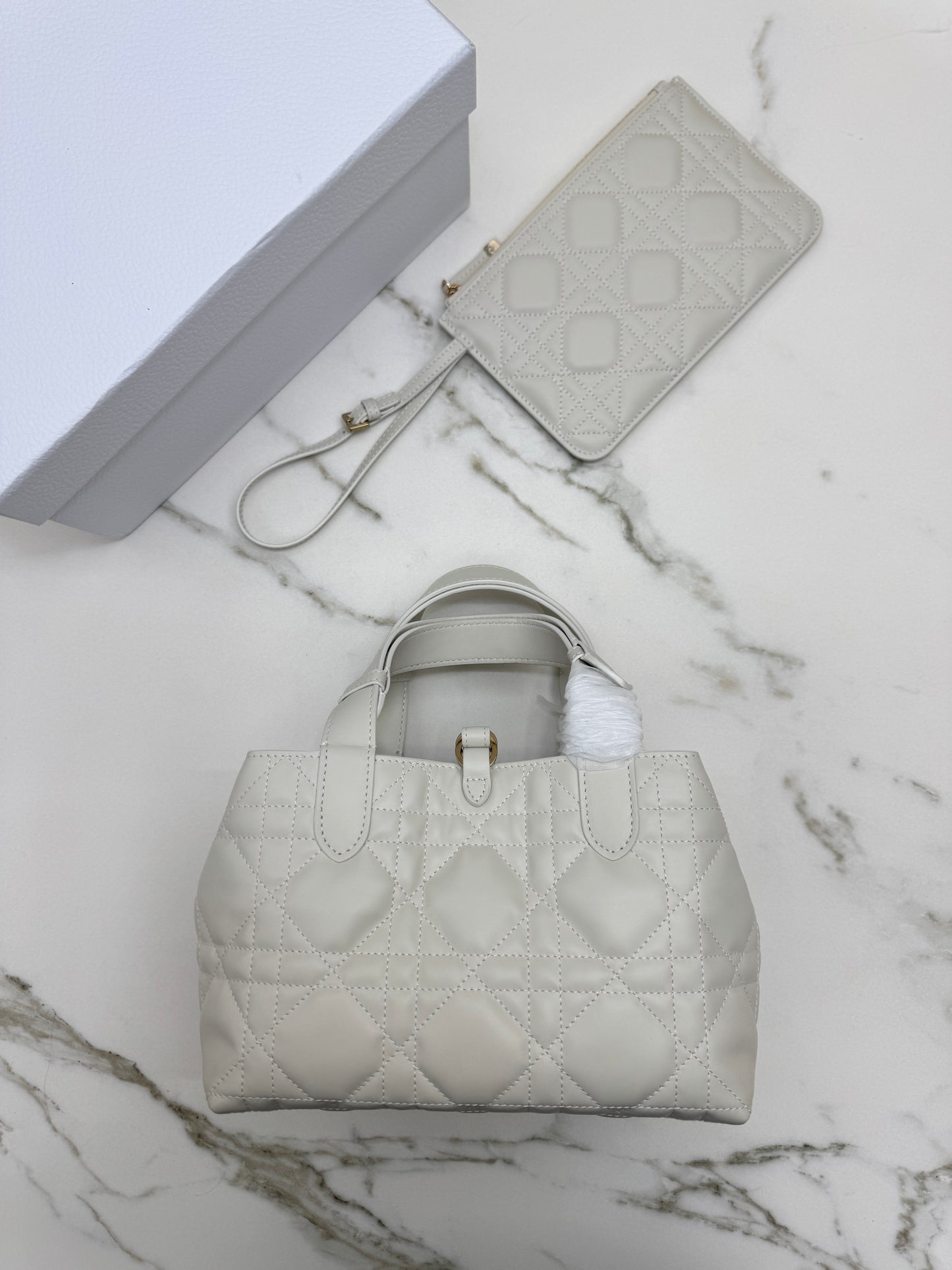 DIOR Toujours Small 白色