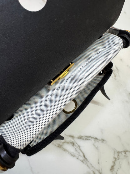 HERMES Mini Herbag 熊貓色 金扣 H Viking 帆布