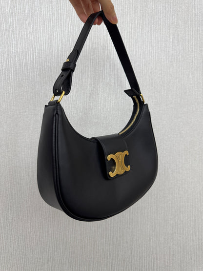CELINE Ava Triomphe Hobo