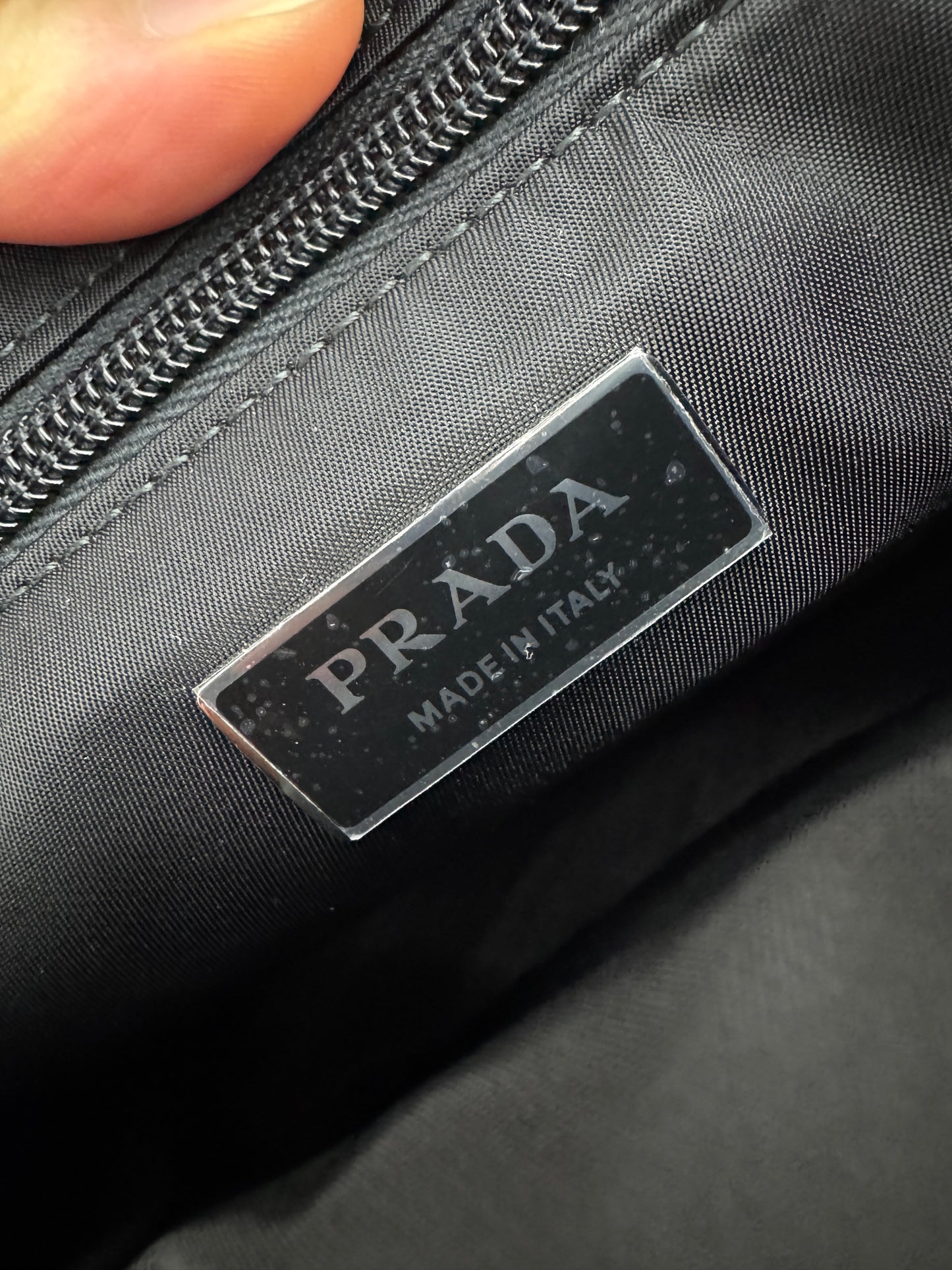 PRADA Cini 郵差包黑色 Medium