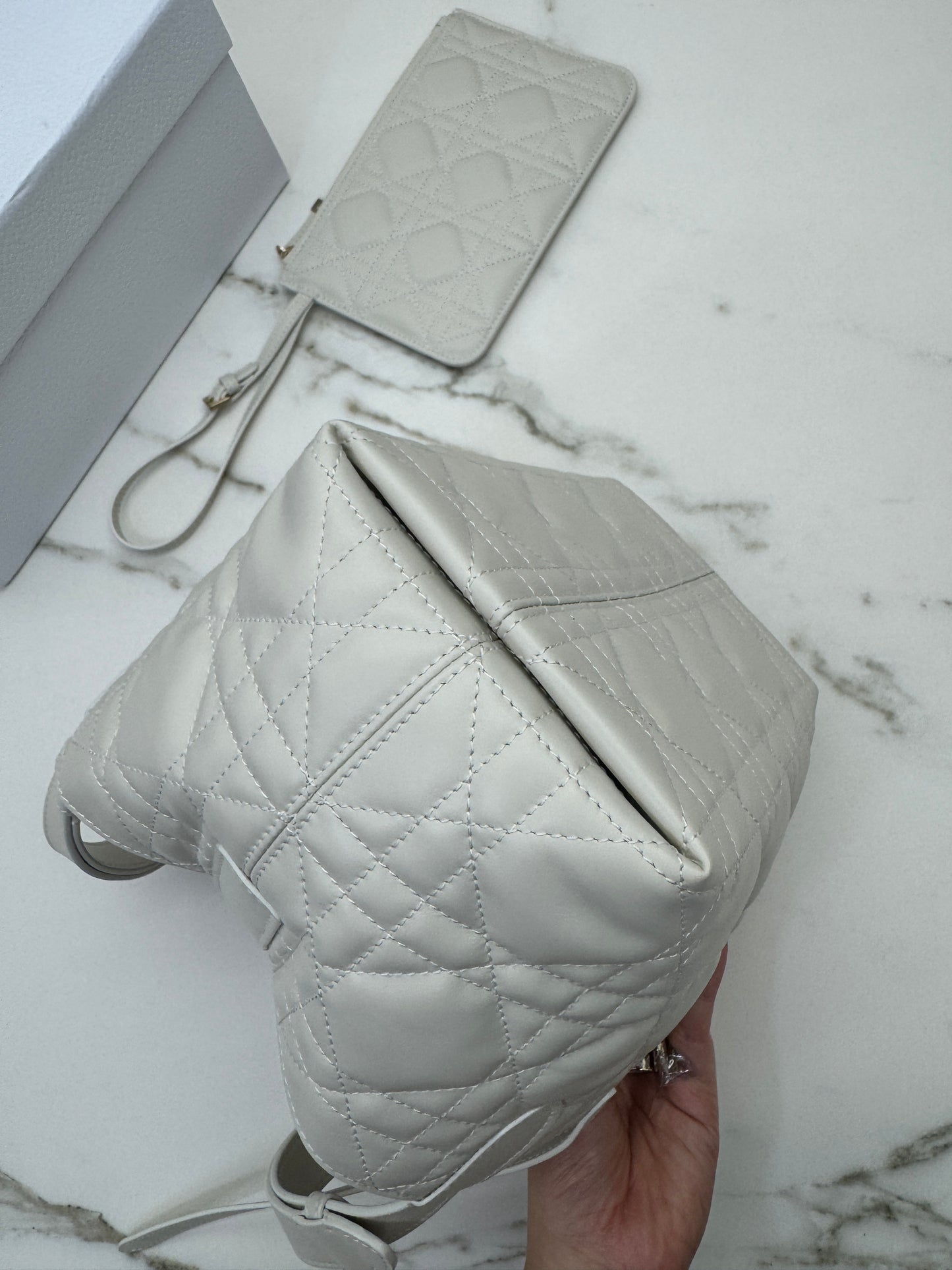 DIOR Toujours Small 白色
