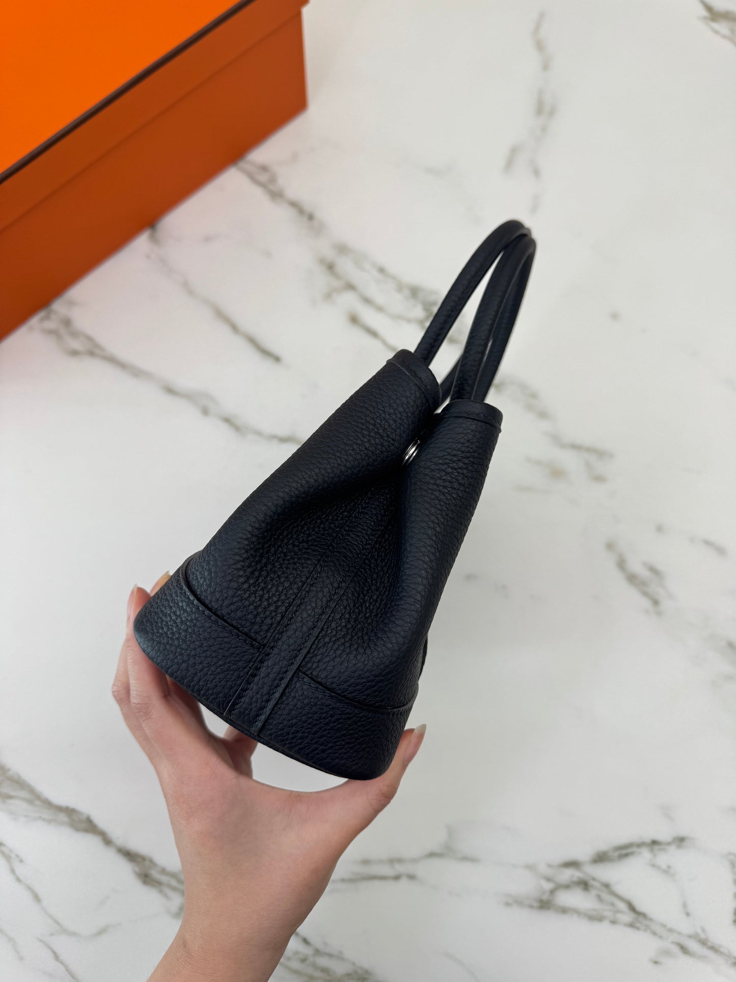 HERMES Neo Garden 23 黑色全皮 Negonda